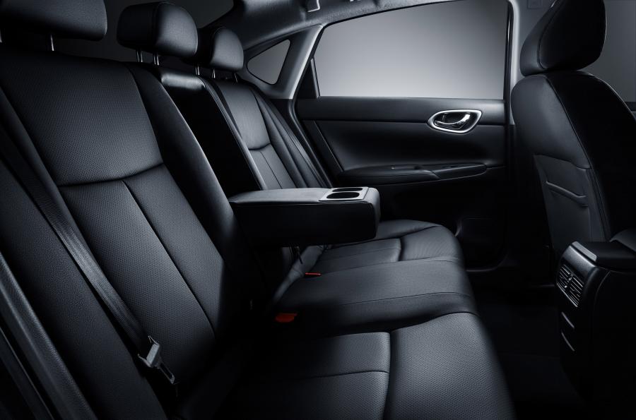  Nissan Sentra 2014 года  (RU) (фото 9 из 40)
